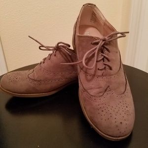 Gray Wingtip Shoes
